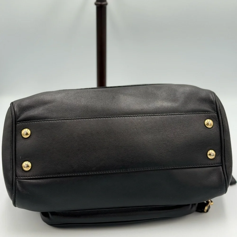 Salvatore Ferragamo Gancini Black Leather Shoulder Bag - Picture 7 of 14